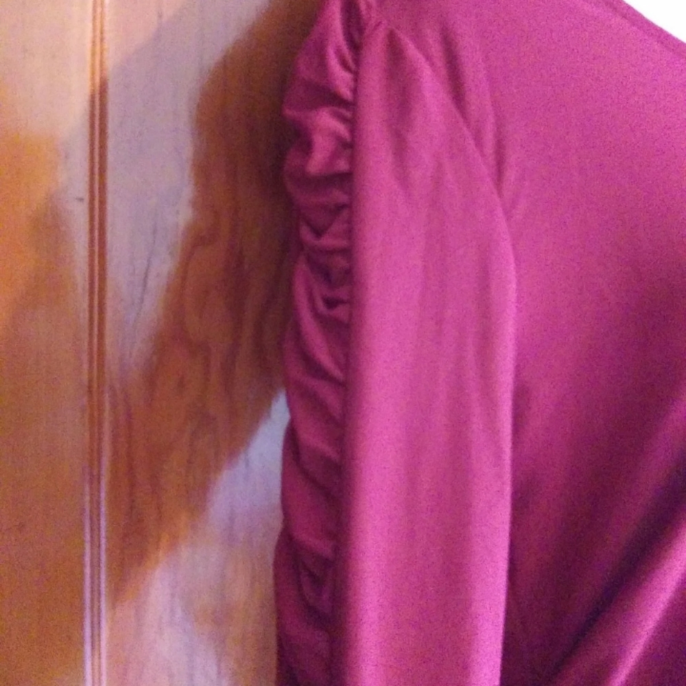 Blouse - Picture 2 of 7